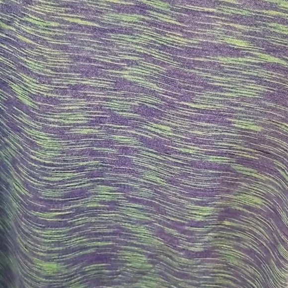 💕MARIKA💕 Dry-Wik Space Dye Sleeveless Mesh Top - Picture 3 of 7